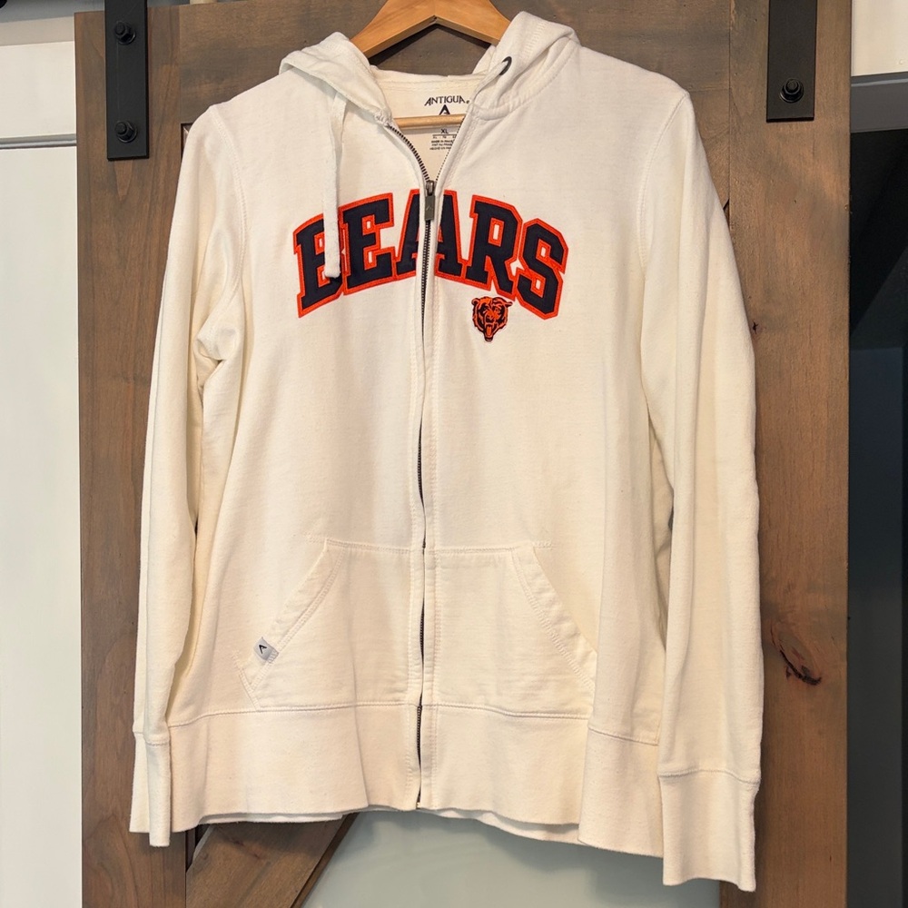 Antigua Women's White Chicago Bears Hoodie Size XL
